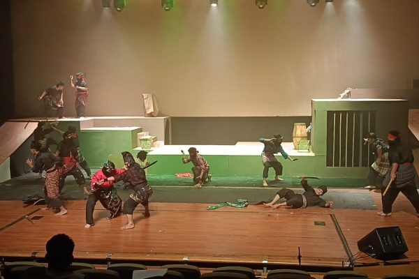 Teater Pelayaran Panglima Awang