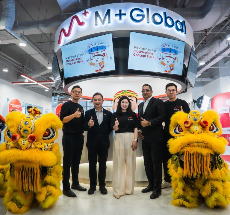 The Launch of Malaysia’s First Stockbroking Concept Store by M+ Global_3