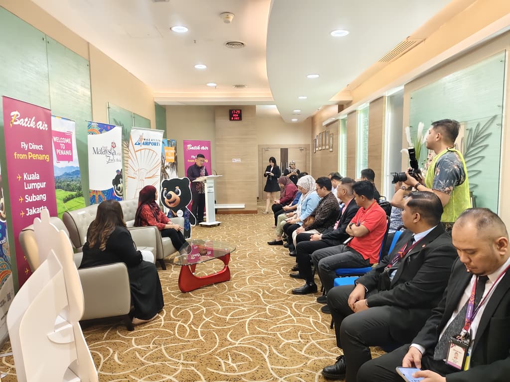 A welcome address was delivered by YB Wong Hon Wai, EXCO for Tourism and Creative Economy, Penang State.