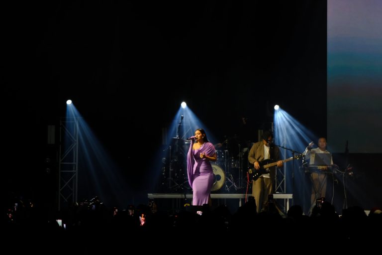 Ambivert Tour Raisa Singgah di Zepp KL, Sebuah Malam Sarat Emosi