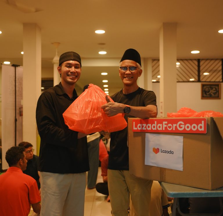 LazadaForGood collaborates with trusted local figures to drive genuine community engagement and impact throughout the Ramadan season.
