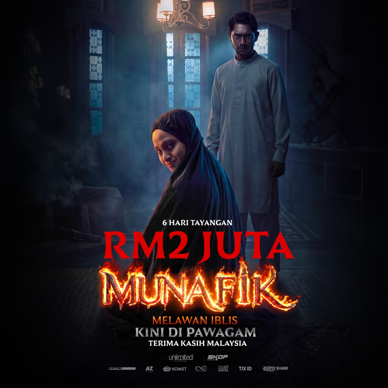 Poster rasmi Munafik Melawan Iblis memaparkan teks kutipan RM2 juta dalam 6 hari tayangan bersama watak wanita bertudung dan lelaki berjubah