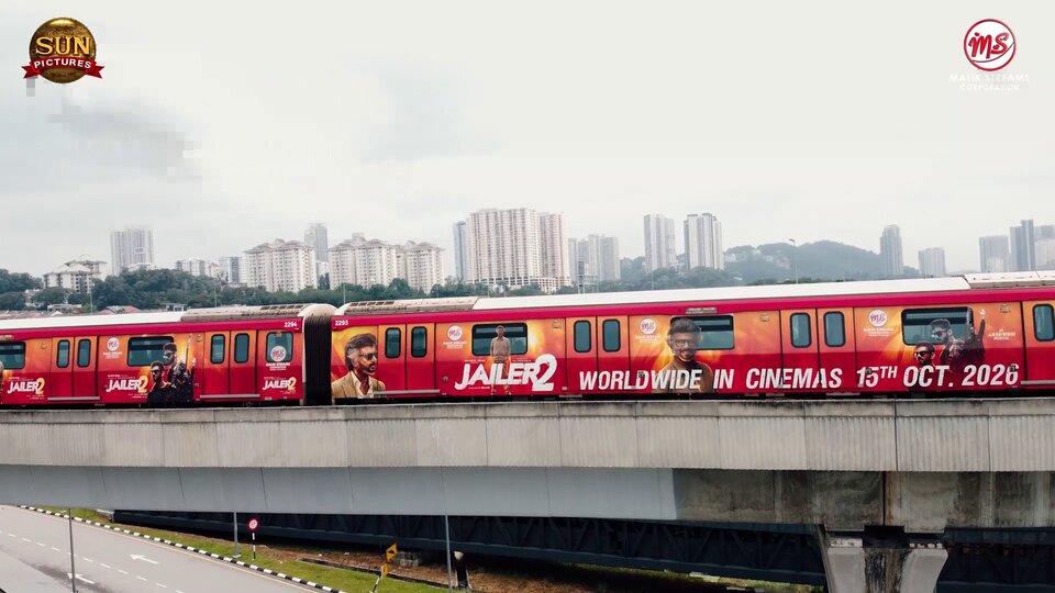 Tren khas di Malaysia yang dihiasi balutan promosi visual filem JAILER 2 sempena pelancarannya